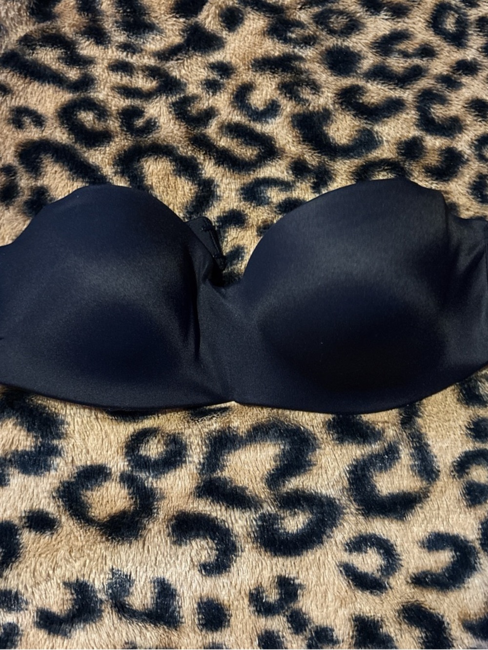 PINK Victoria's Secret Black Strapless Push-Up Bra